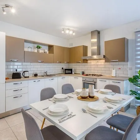 New Spacious 1br In Malta By Sf Homes Birkirkara