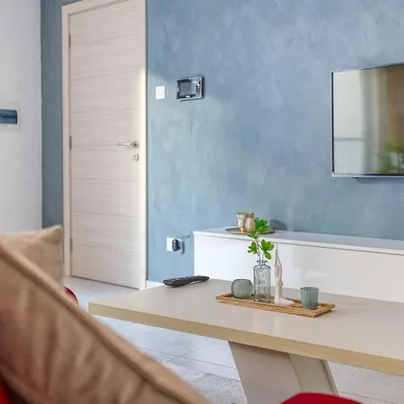 New Spacious 1br In Malta By Sf Homes *