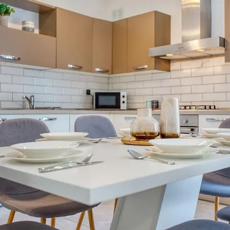 New Spacious 1br In Malta By Sf Homes Апартаменты Биркиркара