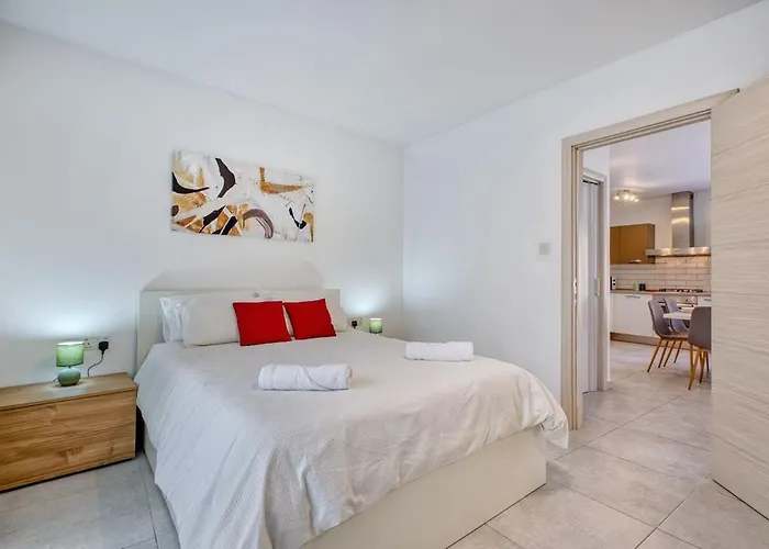 Lejlighed New Spacious 1br In Malta By Sf Homes *